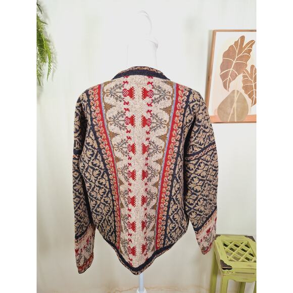 Buttercup Knitwear Women's 100% Wool Knitted Multi-Colored Sweater With Brooch - Picture 7 of 9